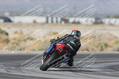 media/Oct-30-2025-Racers Edge (Thu) [[dabbdaf680]]/2-A Group/Session 2 (Turn 5)/